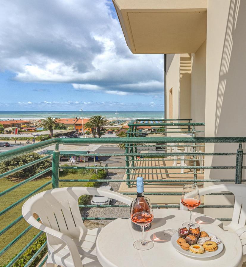 Hotel Paris Lido di Camaiore Exteriér fotografie
