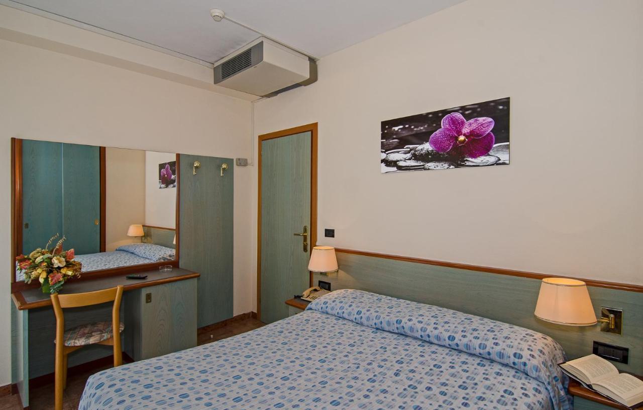 Hotel Paris Lido di Camaiore Exteriér fotografie