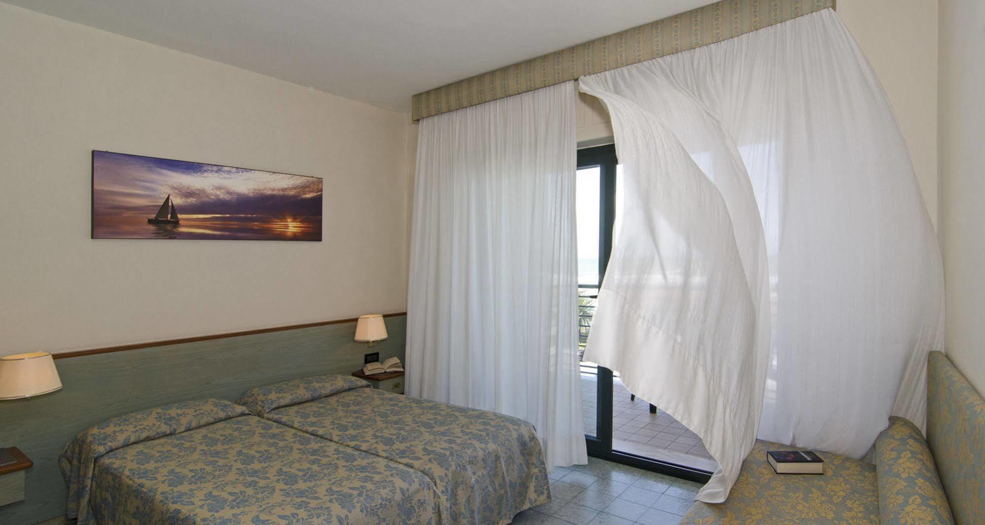 Hotel Paris Lido di Camaiore Exteriér fotografie
