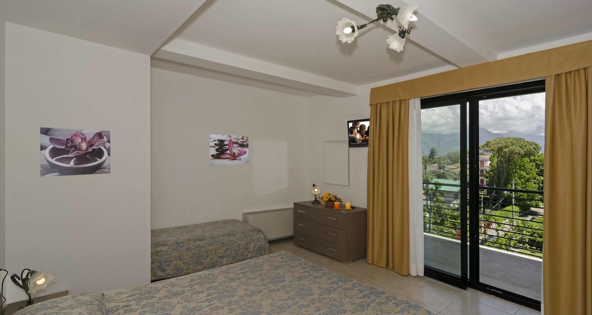 Hotel Paris Lido di Camaiore Exteriér fotografie